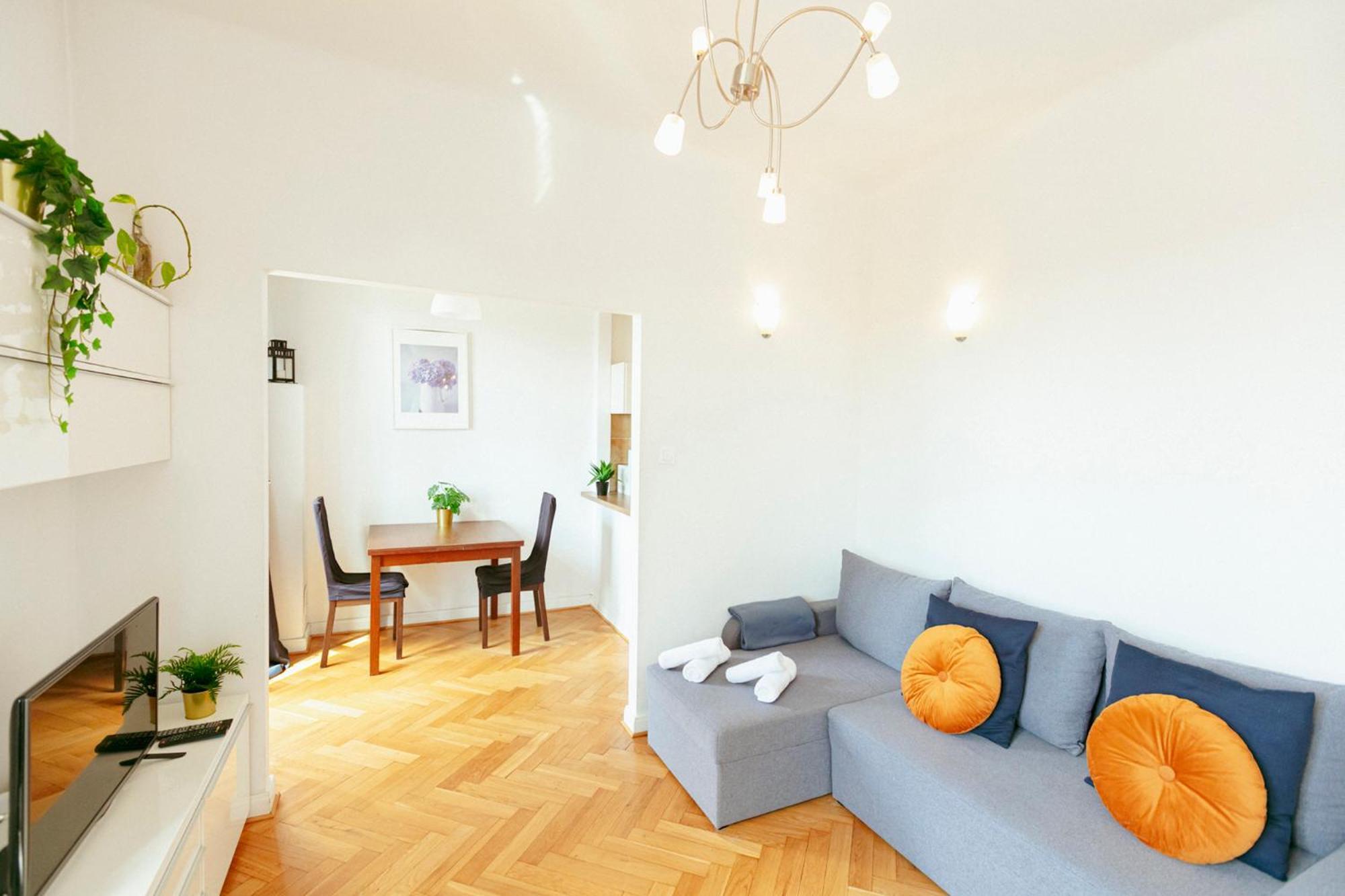 Plac Konstytucji 6 Grey - Bezplatny Garaz Podziemny - Free Parking - Apartament Dla 4 Osob Varsó Kültér fotó